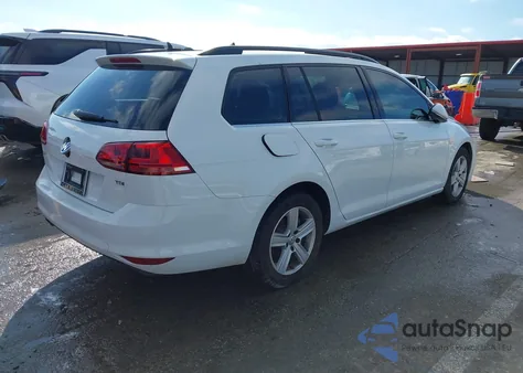 2015 Volkswagen Golf Sportwagen Tdi S 4-Door z USA, uszkodzony, nr VIN 3VWFA7AU8FM520449